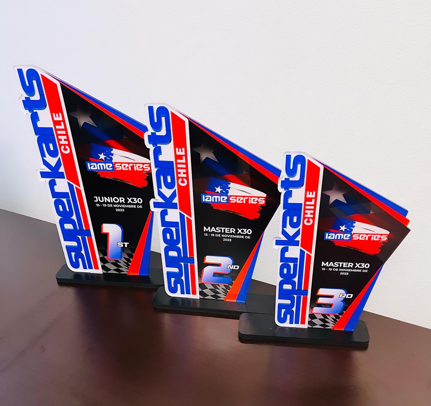 Single Layer Trophies